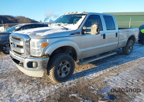 2011 Ford F-250 Xlt из США, поврежденный, VIN 1FT7W2B62BEC56611